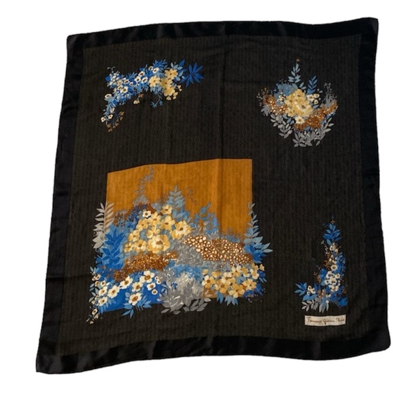FRANCOISE GUERIN PARIS SQUARE SCARF BLACK/MULTICOLOR VINTAGE - Picture 1 of 9